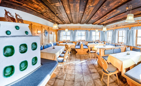 Skirestaurant & Skihütte Walchauhof in Flachauwinkl
